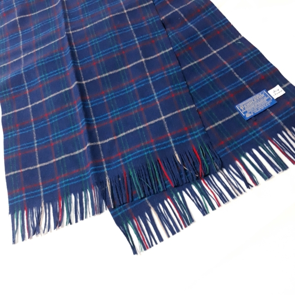 Vintage 80's Pendleton 100% Pure Virgin Wool Navy and Red Plaid Scarf Unisex - Picture 2 of 7